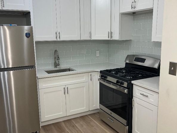 89-15 Parsons Boulevard 11D, Jamaica NY 11432