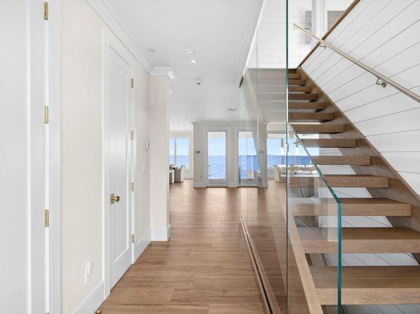 15 Shinnecock Road, East Quogue NY 11942