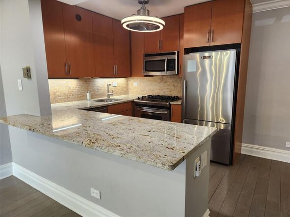 18-05 215th Street 3K, Bayside NY 11360
