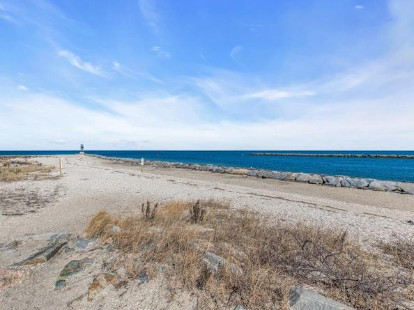 845 Rosewood Drive, Mattituck NY 11952