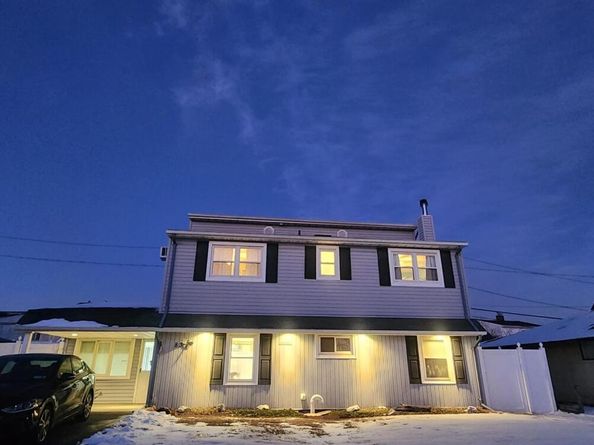83 Hardy Lane, Westbury NY 11590