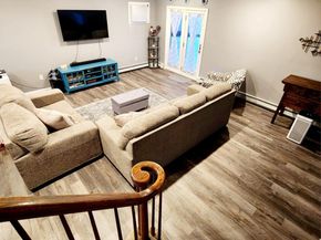 83 Hardy Lane, Westbury NY 11590