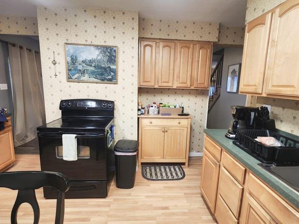 83 Hardy Lane, Westbury NY 11590