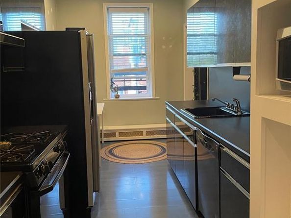 185 Atlantic Avenue C1, Lynbrook NY 11563