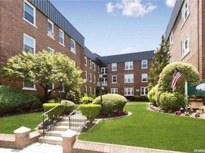 185 Atlantic Avenue C1, Lynbrook NY 11563
