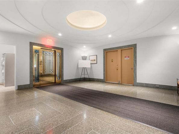 689 Fort Washington Avenue 4F, New York (Manhattan) NY 10040