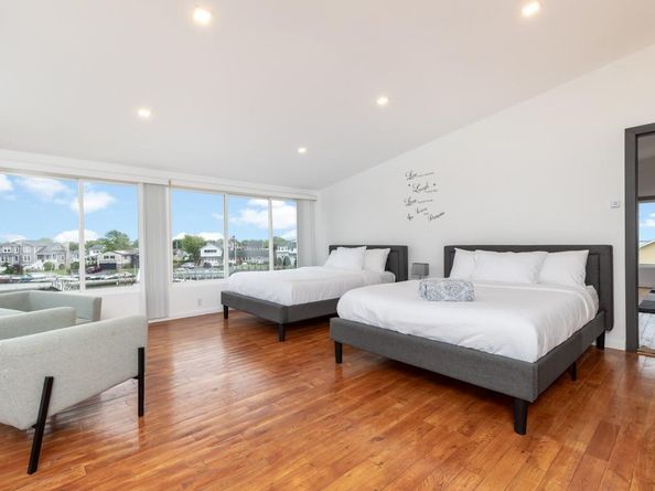 200 Clocks Boulevard, Massapequa NY 11758