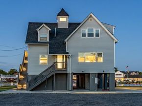 200 Clocks Boulevard, Massapequa NY 11758