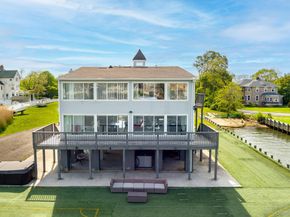 200 Clocks Boulevard, Massapequa NY 11758