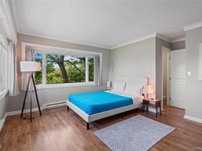 55 West End Avenue, East Quogue NY 11942