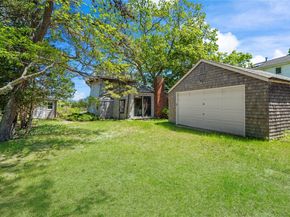 55 West End Avenue, East Quogue NY 11942