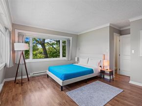 55 West End Avenue, East Quogue NY 11942