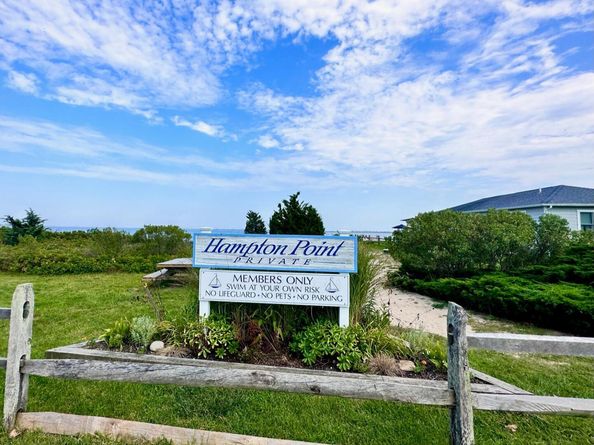 55 West End Avenue, East Quogue NY 11942
