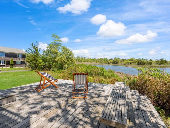 55 West End Avenue, East Quogue NY 11942