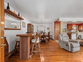 61 Cheshire Road, Bethpage NY 11714