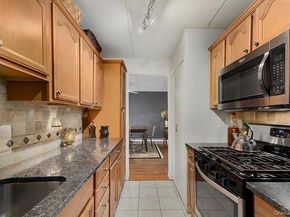 1116 Warburton Avenue 4R, Yonkers NY 10701