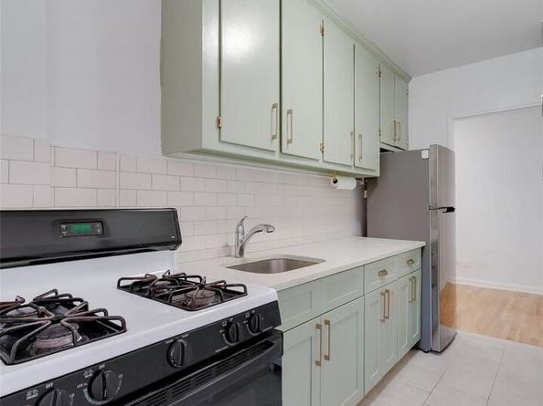 39-30 52nd Street 4F, Woodside NY 11377