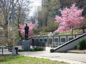 39-30 52nd Street 4F, Woodside NY 11377