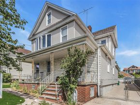 150-35 11th Avenue, Whitestone NY 11357