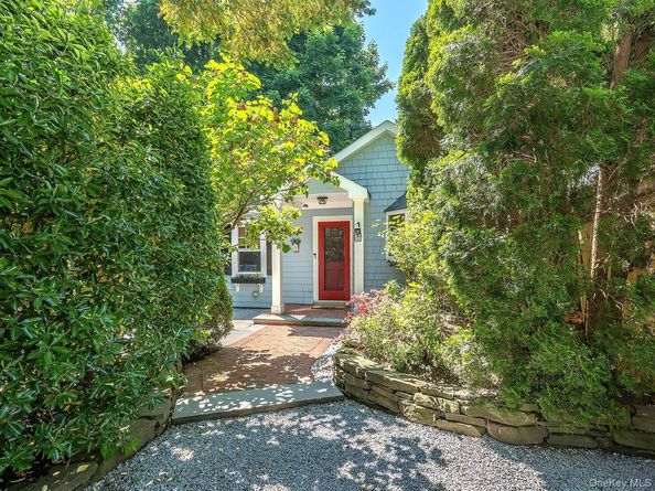 41 High Street, Locust Valley NY 11560