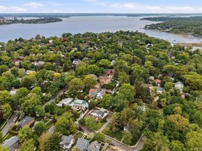 319 38th Road, Douglaston NY 11363