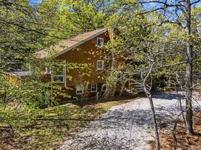 20 Norfolk Drive, Springs NY 11937