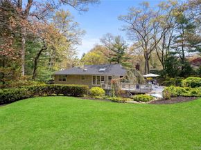6 Beaumont Drive, Melville NY 11747