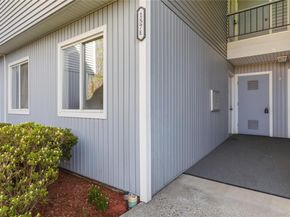 157 Carriage Court E, Yorktown Heights NY 10598