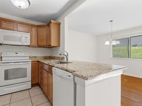 157 Carriage Court E, Yorktown Heights NY 10598