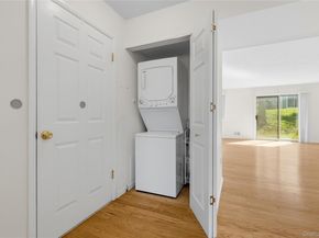 157 Carriage Court E, Yorktown Heights NY 10598