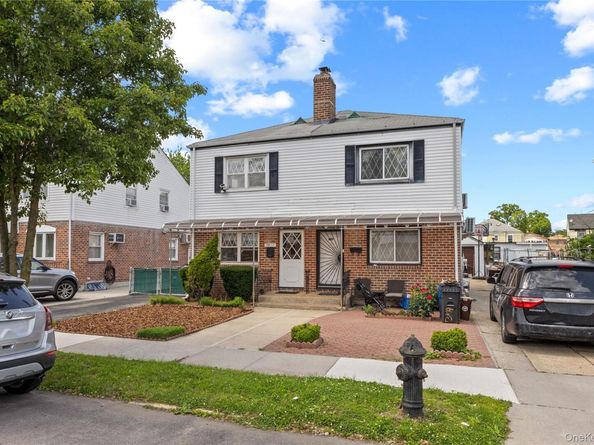 13817 64th Avenue, Flushing NY 11367