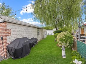 13817 64th Avenue, Flushing NY 11367