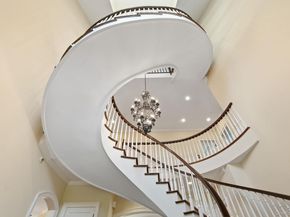 2 Heathcote Drive, Mount Kisco NY 10549