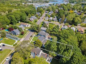 619 Bailey Avenue, Greenport NY 11944