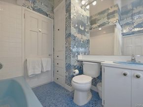 4 The Birches, Roslyn Estates NY 11576