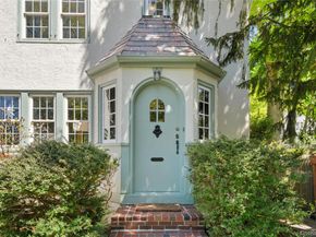 81 Walgrove Avenue, Dobbs Ferry NY 10522