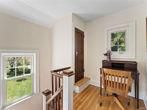 81 Walgrove Avenue, Dobbs Ferry NY 10522