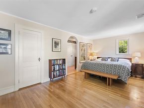 81 Walgrove Avenue, Dobbs Ferry NY 10522