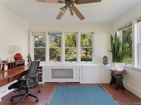 81 Walgrove Avenue, Dobbs Ferry NY 10522