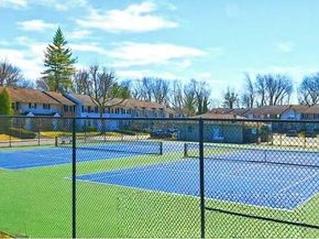 15 Manors Drive, Jericho NY 11753