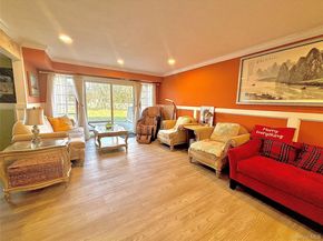 15 Manors Drive, Jericho NY 11753