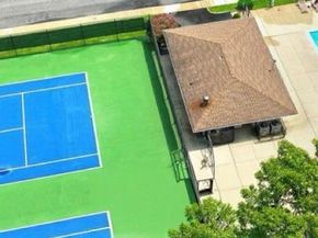 15 Manors Drive, Jericho NY 11753
