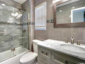 15 Manors Drive, Jericho NY 11753