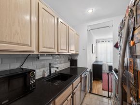 1304 Midland APT C59, Yonkers NY 10704