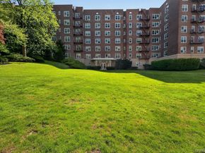 1304 Midland APT C59, Yonkers NY 10704