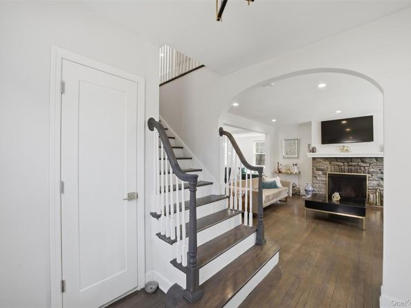 30 Rossmore Avenue, Bronxville NY 10708