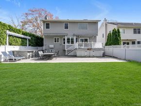 2137 3rd Avenue, Merrick NY 11566