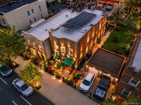 918 E 216th Street, Bronx NY 10469