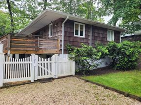 31 Apricot Road, Rocky Point NY 11778
