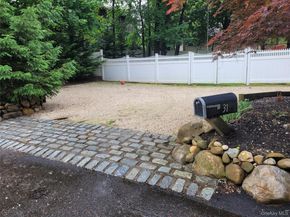 31 Apricot Road, Rocky Point NY 11778
